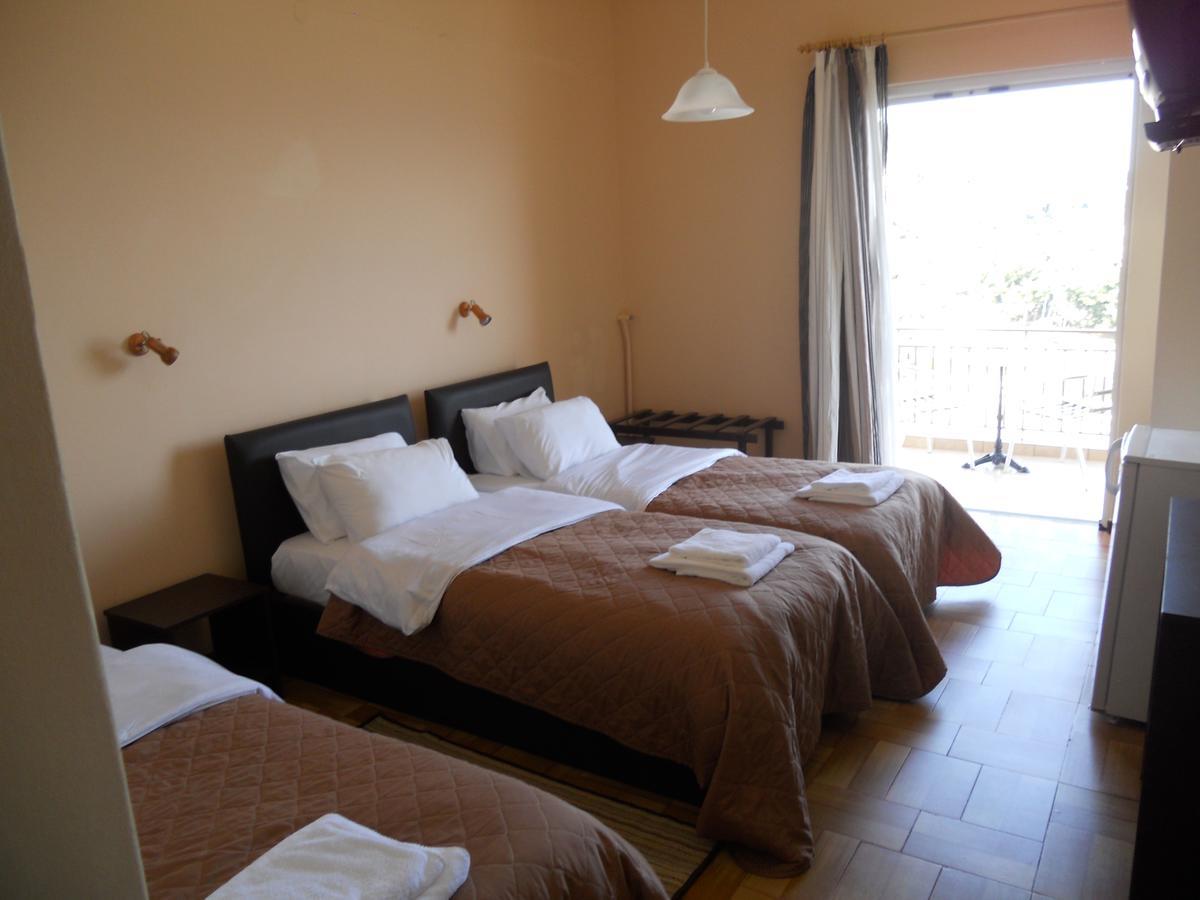 Hotel Milton Mavrovoúnion 외부 사진